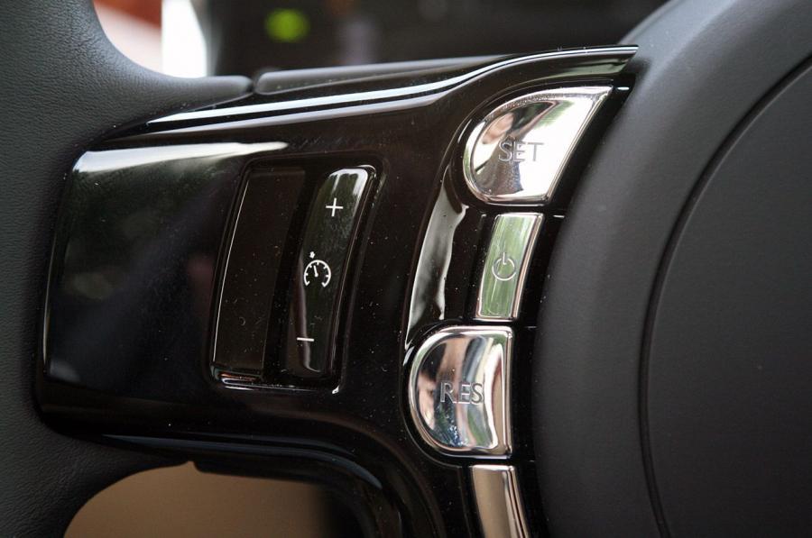  Rolls-Royce Ghost 2009 года  (фото 71 из 106)